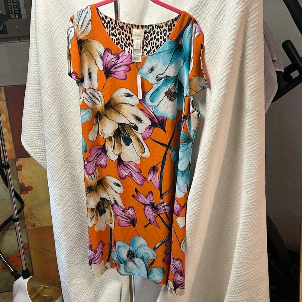 Chico summer dress oranges blue pink cheetah on reverse Size 3